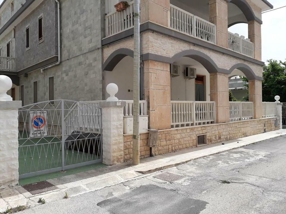 Appartamento Acquamarina Torre Canne Exterior foto